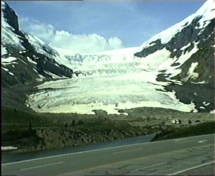 14_ColumbiaIceFieldHW0009_.jpg